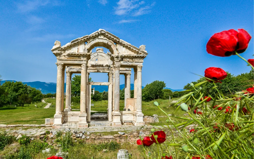 Afrodisias Antik Kenti 5 Afrodisias Antik Kenti Tetrapylon