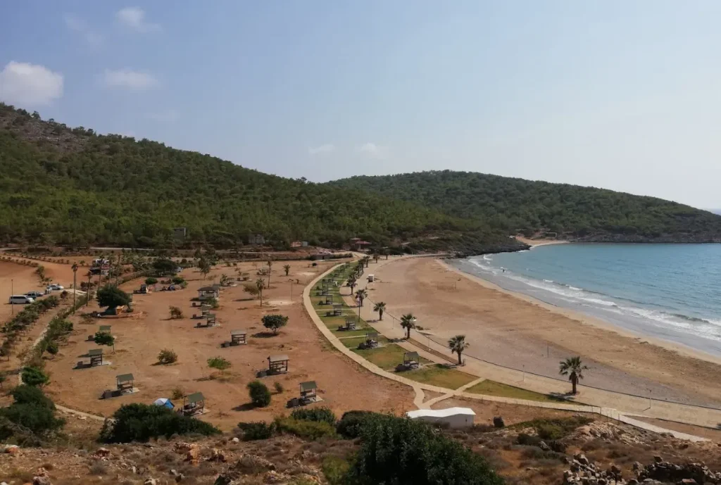 Aydıncık Tabiat Parkı ve Kamp Alanı