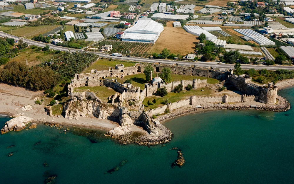 Mamure Kalesi Havadan Panoromik Görünümü