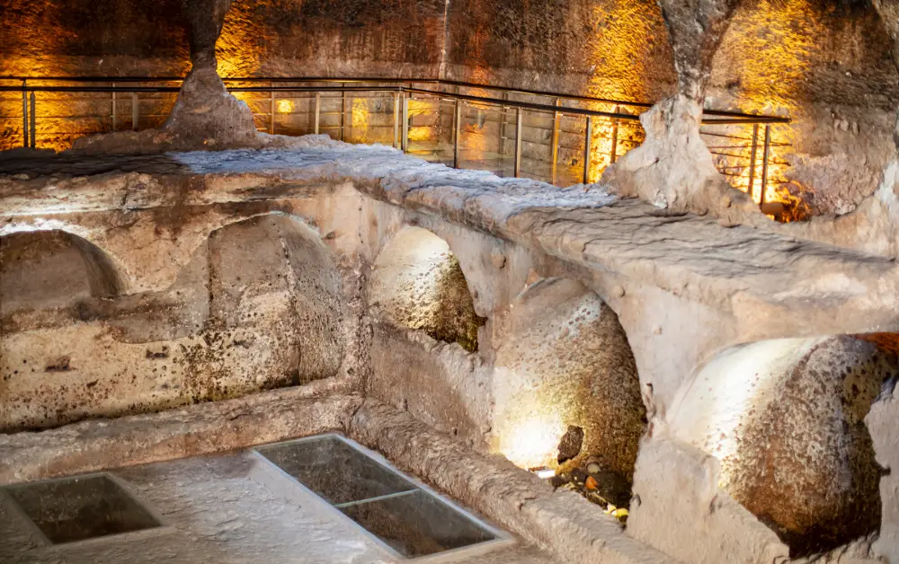 Dara Antik Kentinin Yapıları Nelerdir