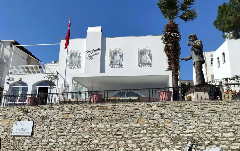 Zeki Müren Sanat Müzesi  Muğla