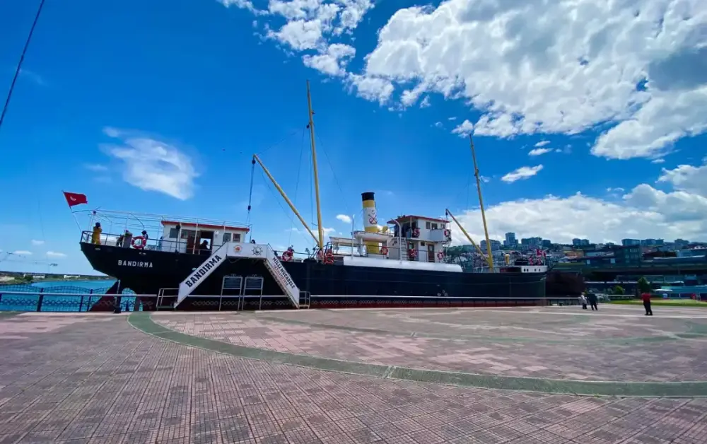 Bandırma Vapuru Müzesi