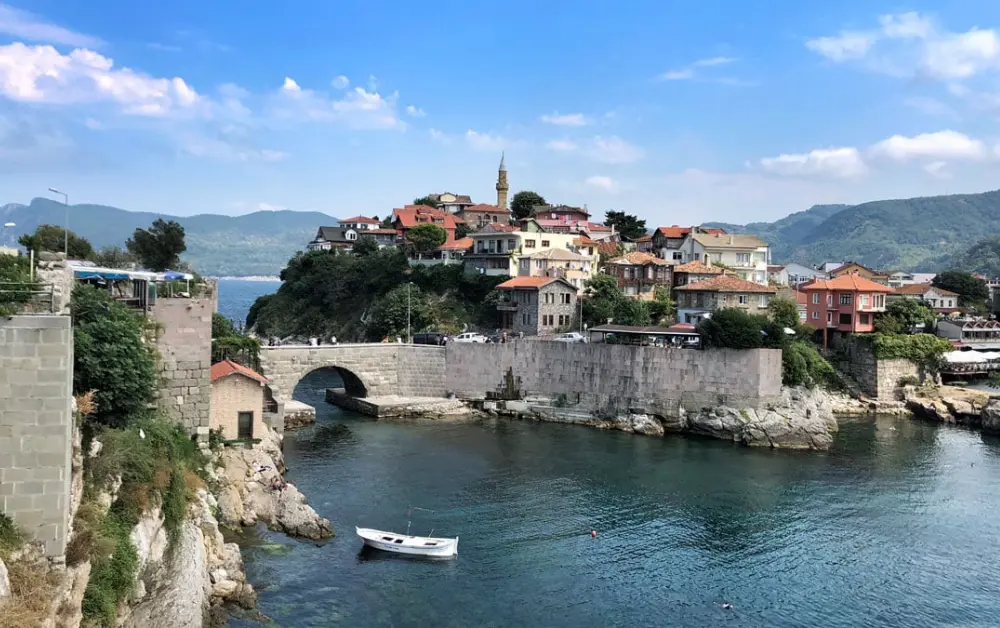 Amasra Kalesi'nin Yapıları