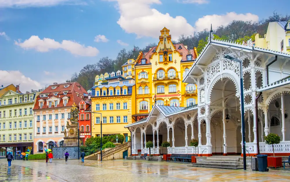 Karlovy Vary Gezilecek Yerler - Gezmeklazim.com