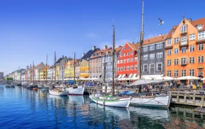 Kopenhag Gezilecek Yerler Gezmeklazim.com