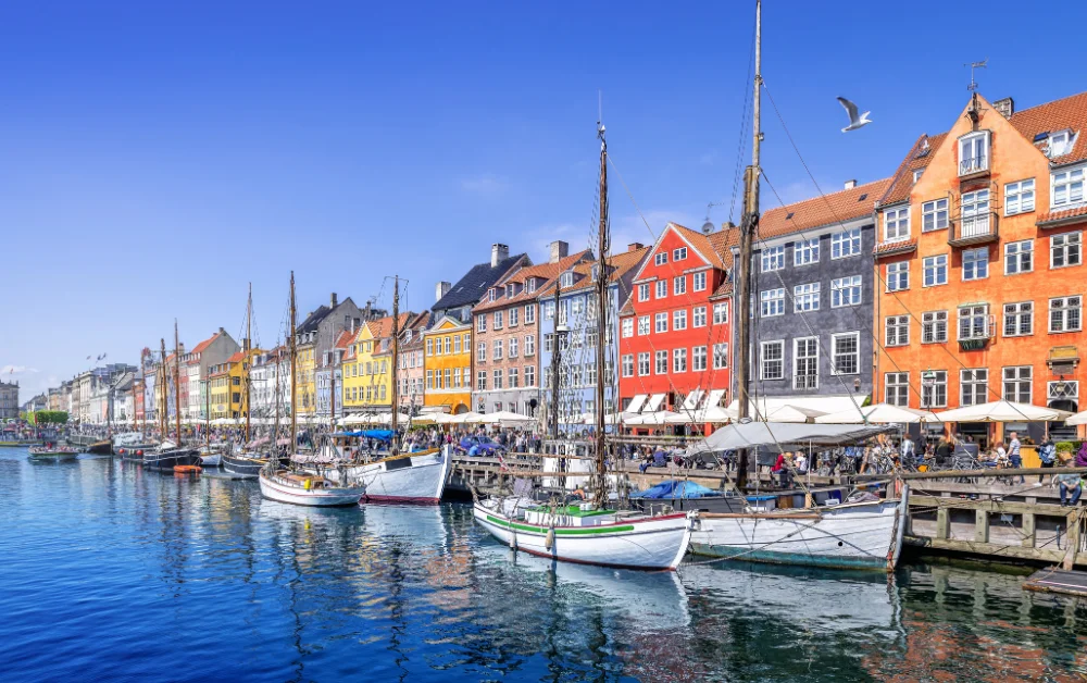 Kopenhag Gezilecek Yerler Gezmeklazim.com