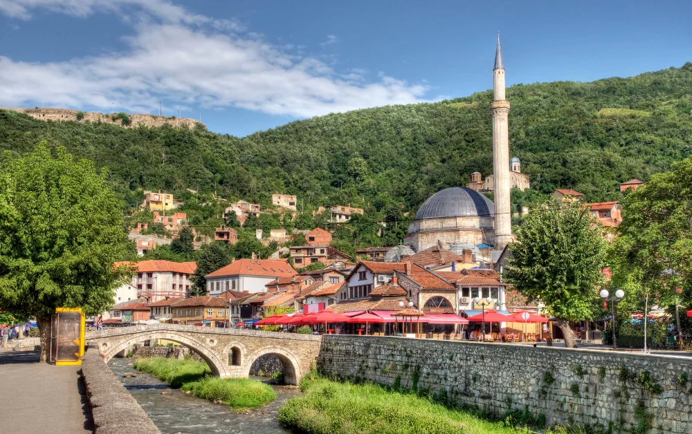 Kosova Gezilecek Yerler Gezmeklazim.com
