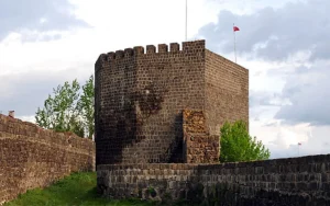 Mus Gezilecek Yerler Gezmeklazim.com