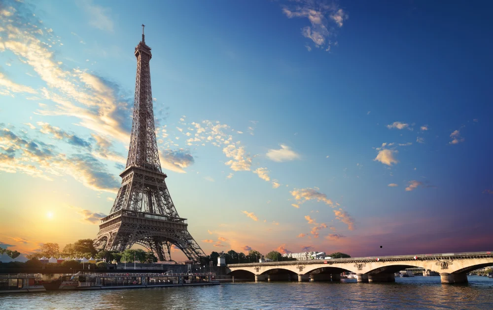 Paris Gezilecek Yerler - Gezmeklazim.com