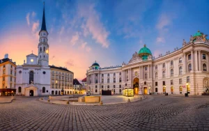 Viyanada Gezilecek Yerler Gezmeklazim.com