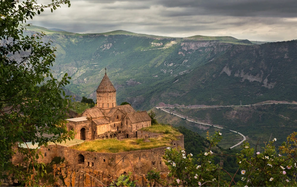 Ermenistan Gezilecek Yerler - Gezmeklazim.com