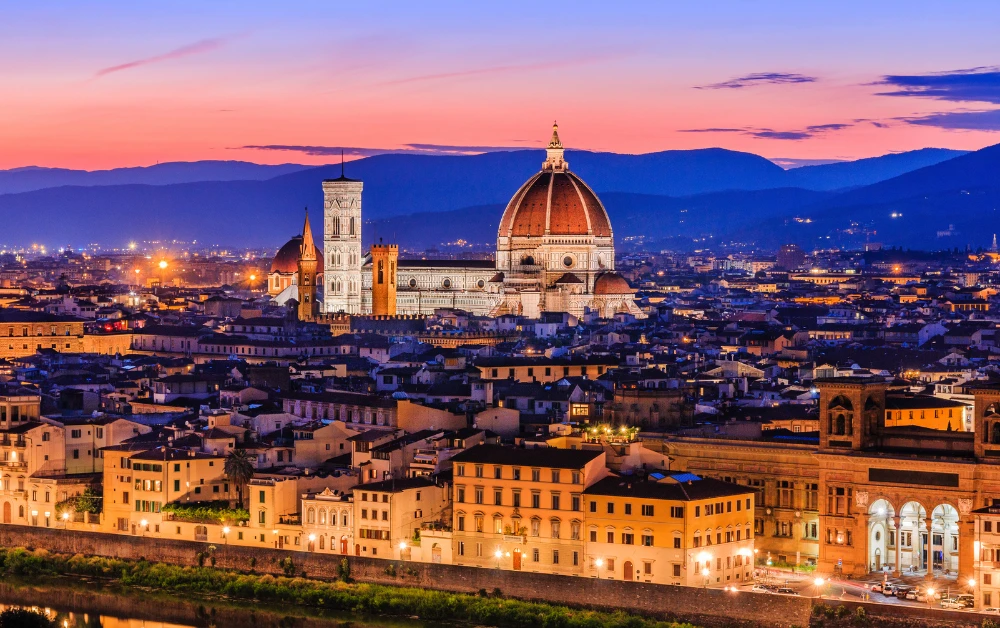 İtalya Gece Hayatı - Gezmeklazim.com