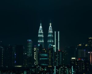 Kuala Lumpur silueti ve Malezya şehir manzarası