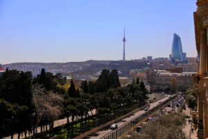 Azerbaycan gezi rehberi için Bakü ve çevresinden şehir manzarası