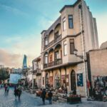 Azerbaycan alışveriş rehberi kapsamında Bakü’de hediyelik eşya ve yerel ürünler