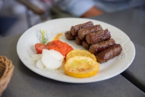 Bosna Hersek yeme içme rehberi için geleneksel Bosna lezzetleri