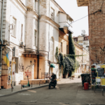 Ukrayna gezi rehberi için şehir manzarası ve seyahat atmosferi